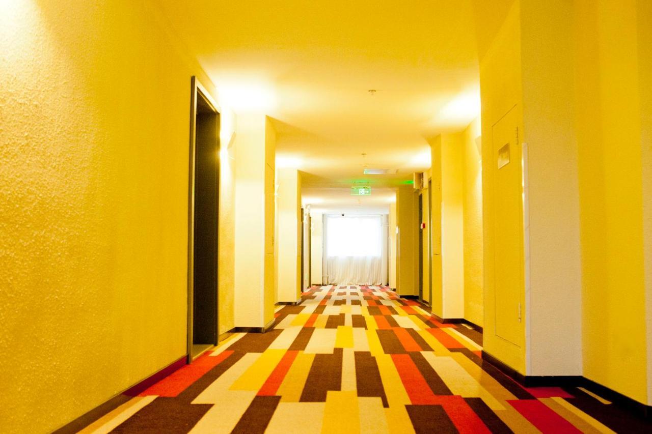Ibis Tianjin Railway Station North Square Hotel Ngoại thất bức ảnh